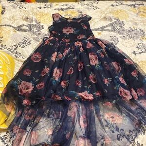 black flower kids dress with bow in the back